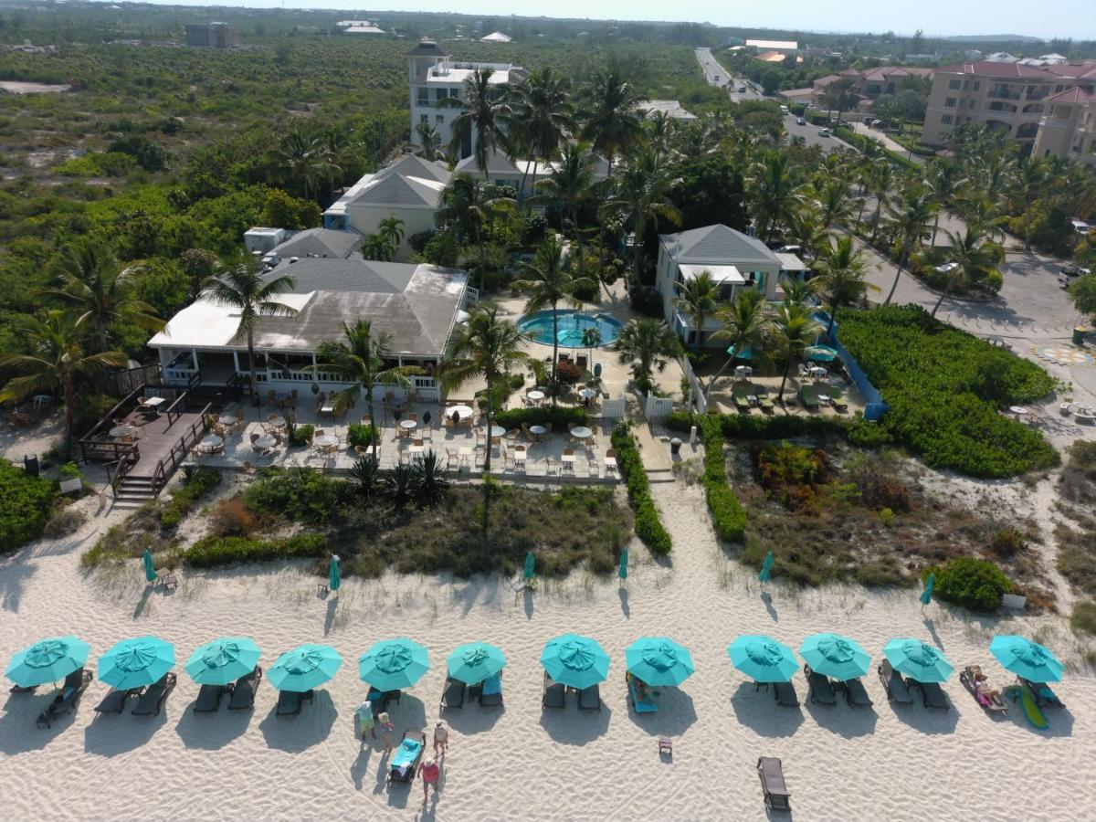 Sibonne Beach Hotel Грейс Бей Екстериор снимка