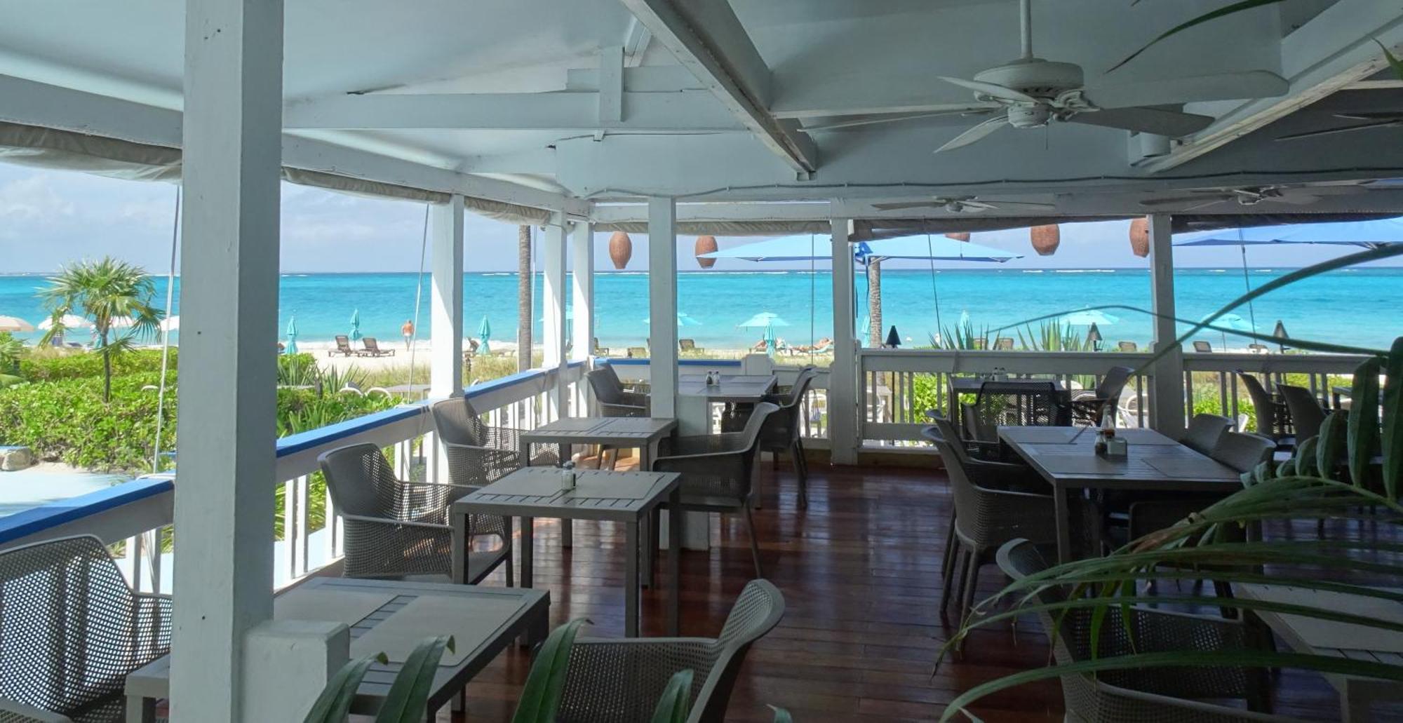 Sibonne Beach Hotel Грейс Бей Екстериор снимка