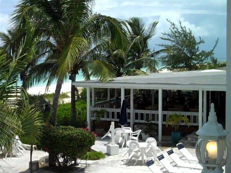 Sibonne Beach Hotel Грейс Бей Екстериор снимка